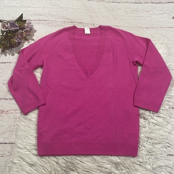 J. Crew Bright Pink V-neck Cashmere Boyfriend Sweater - Picture 1 of 9